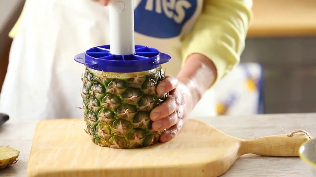 Nutritional value of Indian pineapples – vitamins, enzymes, and fiber